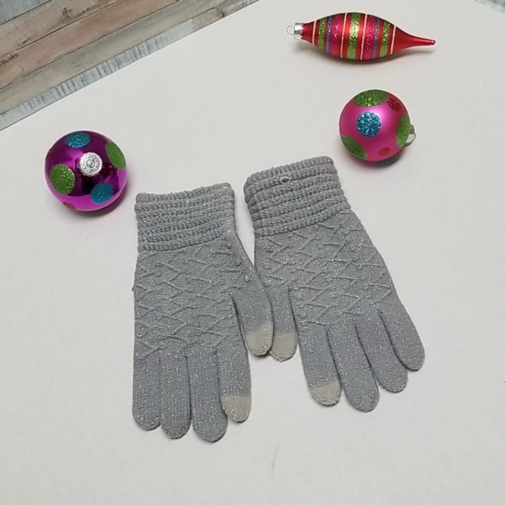 Steve Madden  Silver Gray Lurex I-Touch Gloves NWT